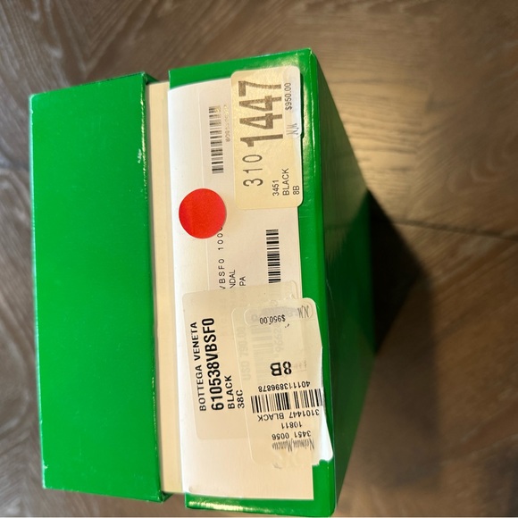 Bottega Veneta Leather Mules - Picture 5 of 6